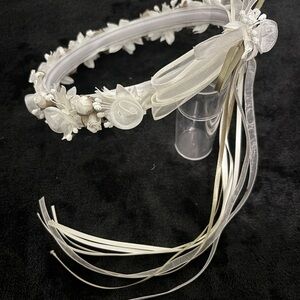 Elegant White Floral Headband